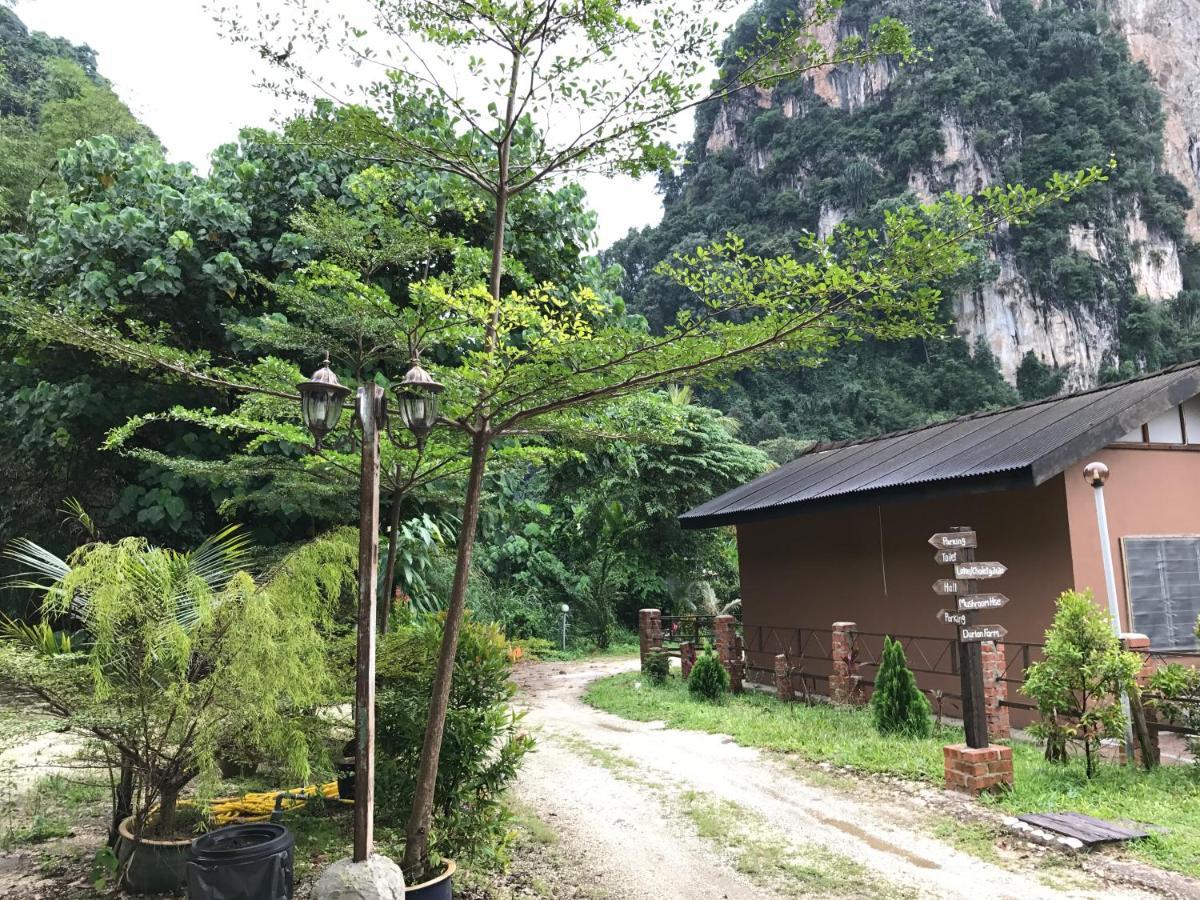 Efm Greenland Ipoh Bagian luar foto