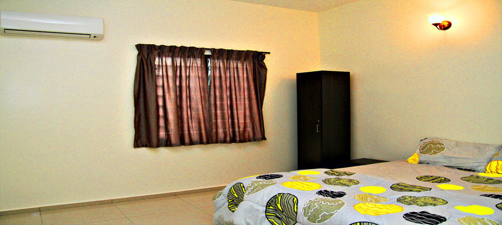 Efm Greenland Ipoh Bagian luar foto